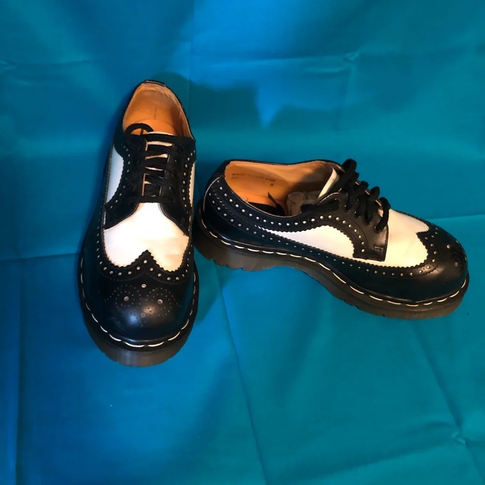 Dr Marten Brogue  MIE  8 US 6 uk GUC RARE barely used. Platform wingtip amazing! - Picture 6 of 8